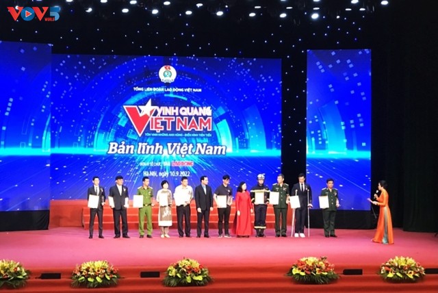 Chương trình Vinh Quang Việt Nam năm 2022 tôn vinh bản lĩnh Việt Nam - ảnh 1
