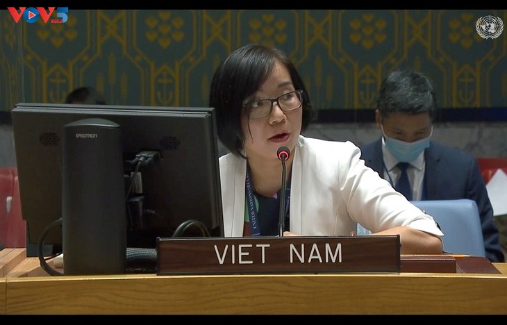 Vietnam calls for restraint, negotiation on Israeli-Palestinian issue  - ảnh 1