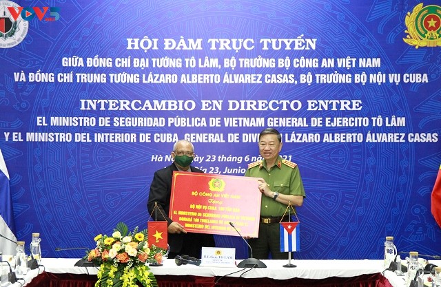 Thúc đẩy quan hệ hợp tác giữa Bộ Công an Việt Nam và Bộ Nội vụ Cuba - ảnh 2