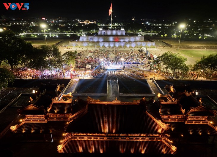 Thừa Thiên Huế: Hơn 10.000 người tham gia chạy vì sức khỏe cộng đồng - ảnh 1