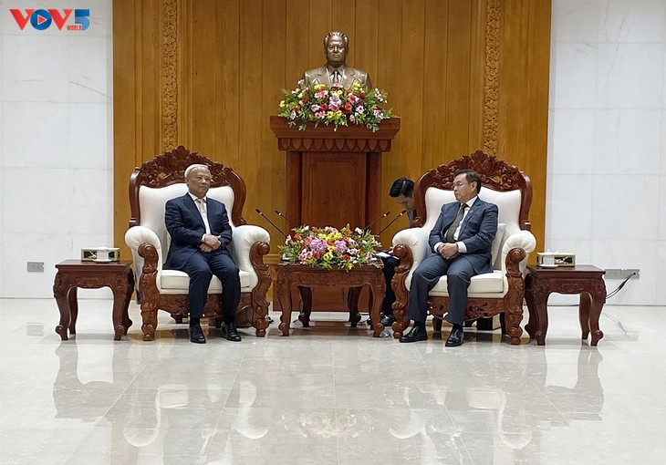 Lãnh đạo Lào đánh giá cao chuyến thăm của Ủy ban Hòa bình Việt Nam - ảnh 1