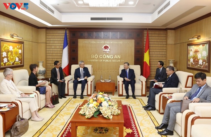 Việt Nam và Pháp phối hợp chia sẻ thông tin trong đảm bảo an ninh quốc gia - ảnh 1