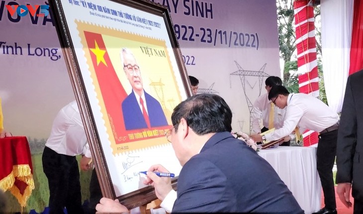 Thủ tướng Phạm Minh Chính dự các hoạt động Kỷ niệm 100 năm ngày sinh Thủ tướng Võ Văn Kiệt - ảnh 2