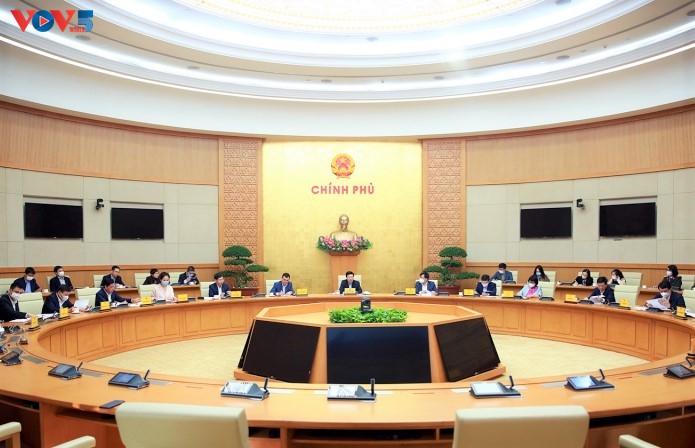  越南政府副总理范平明：确保公共投资项目的有效性 - ảnh 1