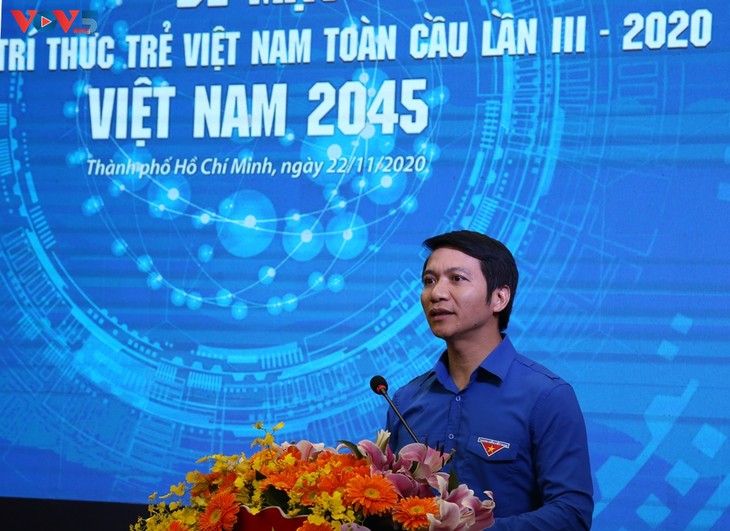 Abschluss des Forums der jungen intellektuellen Vietnamesen weltweit - ảnh 1