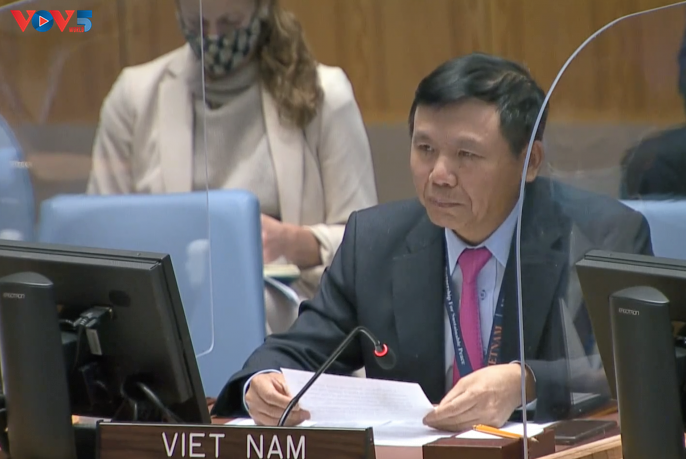 Vietnam preocupado por aumento de violencia y situación humanitaria en la Franja de Gaza - ảnh 1