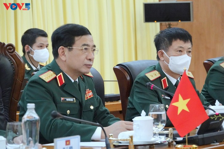 Việt Nam -  Anh thúc đẩy quan hệ hợp tác quốc phòng - ảnh 2
