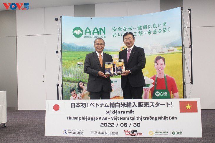 Gạo ST 25 ngon nhất thế giới của Việt Nam có mặt tại Nhật Bản - ảnh 1