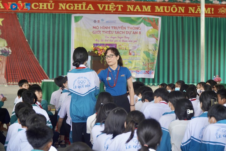 Nxb Phụ nữ Việt Nam đưa mô hình truyền thông sách về bình đẳng giới lên Tây Nguyên - ảnh 4
