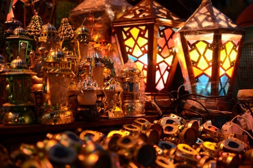 Tìm cách trang trí Ramadan hiện đại nhất?