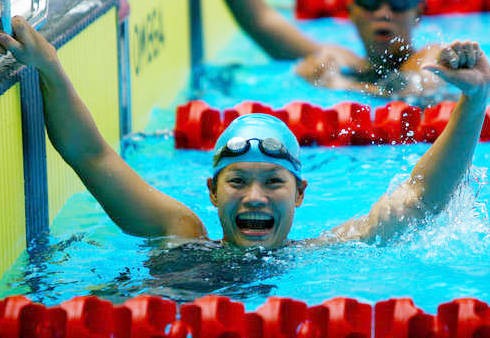 アジアパラリンピックで 越女子水泳選手 初のメダル