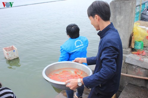 ベトナムの「かまどの神様の日」