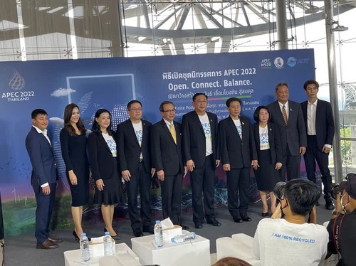 Thailand holds APEC Exhibition to show readiness as host