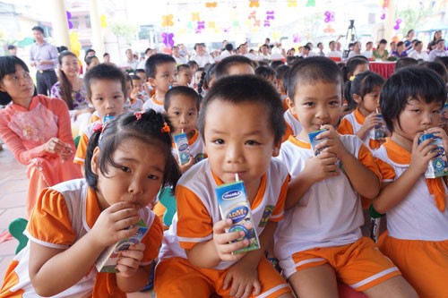 ประสิทธิภาพของโครงการดื่มนมสำหรับเด็กโรงเรียนอนุบาลในจังหวัดบั๊กนิงห์
