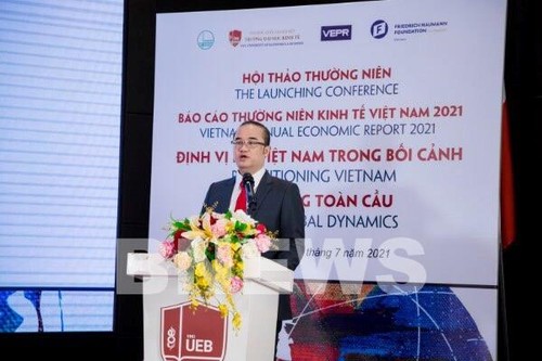 2021 Vietnam Annual Economic Report launched