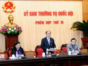 Cierran XV sesión de la Comisión permanente del Parlamento vietnamita - ảnh 1