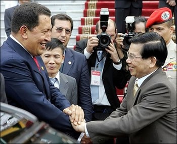 El mundo recibe con pesar la muerte de Hugo Chávez - ảnh 3