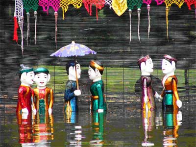 El teatro de las marionetas de agua, un arte peculiar de los Viet - ảnh 2