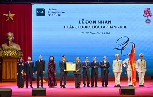 Vietnam conmemora 20 años de la bolsa de valores - ảnh 1