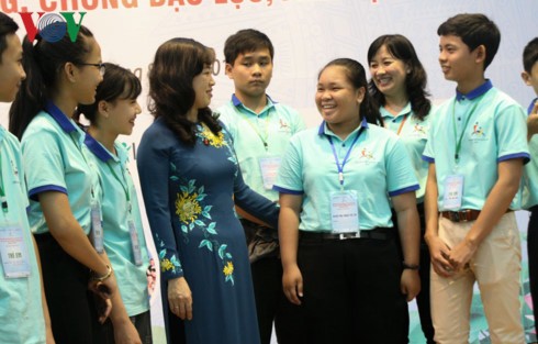 Inaugurado Foro Nacional de la Infancia de Vietnam 2017 - ảnh 1