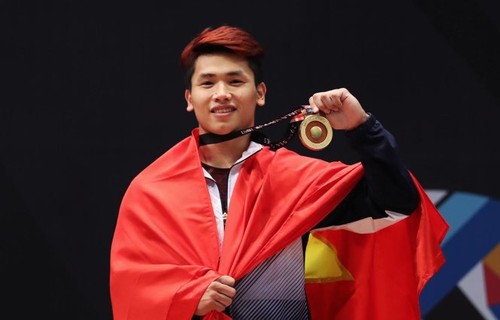 Otra medalla de oro para la halterofilia de Vietnam en los XXIX Juegos del Sudeste Asiático - ảnh 1