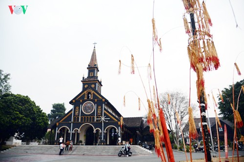 Vietnam promueve aún más la solidaridad religiosa a favor de desarrollo nacional - ảnh 2