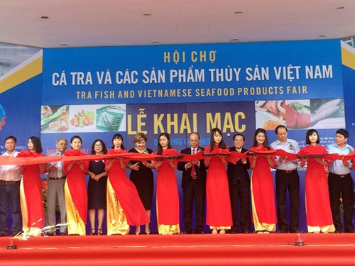 Vietnam incrementa la promoción del pangasius y otros productos acuíferos en el mercado nacional - ảnh 1