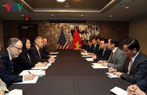 Vietnam consolida la cooperación económica y comercial con Estados Unidos - ảnh 1
