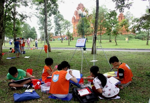 Hanoi promueve actividades recreativas veraniegas para niños - ảnh 1