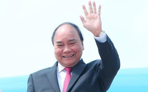 Jefe de Ejecutivo de Vietnam participa en la primera feria de importación de China - ảnh 1