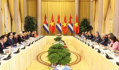 Vietnam y Cuba afianzan relaciones de amistad tradicional y cooperación integral - ảnh 1