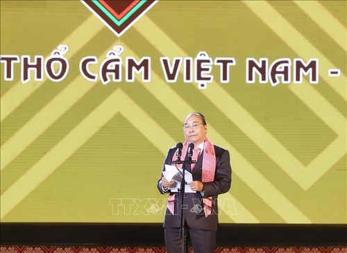 Vietnam organiza su primer Festival Nacional de Brocados - ảnh 1