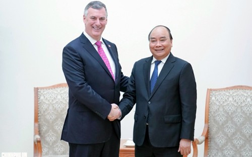 Vietnam fortalece cooperación con corporaciones líderes del mundo - ảnh 1