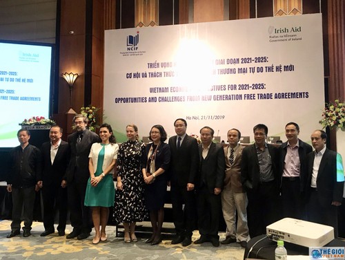 Analizan beneficios de la participación de Vietnam en tratados comerciales de nueva generación - ảnh 1