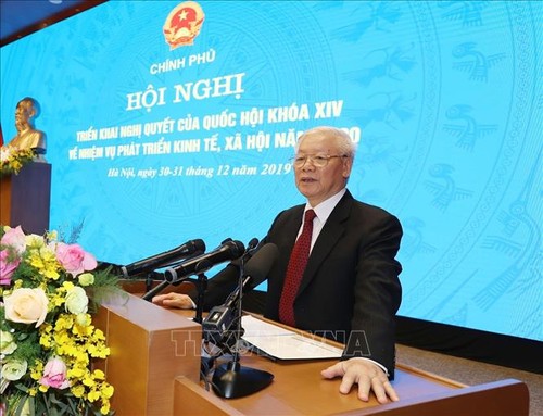 Consolidan vínculos entre gobierno y administraciones locales por crecimiento económico de Vietnam - ảnh 1