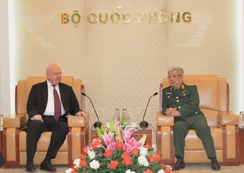 Vietnam y Rusia afianzan cooperación en defensa - ảnh 1