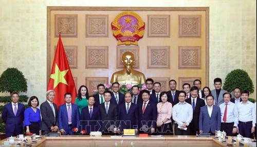 Premier vietnamita destaca la importancia del sector privado - ảnh 1