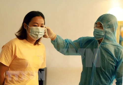 Vietnam entra en sus 98 días consecutivos sin nuevos casos de contagio con covid-19 en la comunidad - ảnh 1