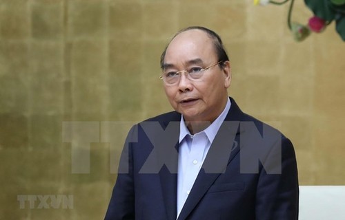 Primer ministro de Vietnam alienta a los soldados a mantener esfuerzos frente a desastres naturales - ảnh 1