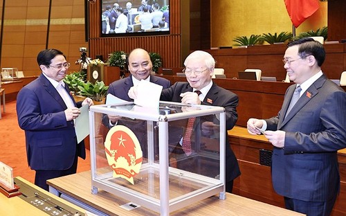 Vietnam unido para cumplir los objetivos de desarrollo nacional - ảnh 1