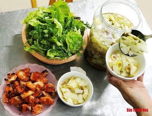 “Chả tôm” o rollo de camarones o gambas, una especialidad de Thanh Hoa - ảnh 3