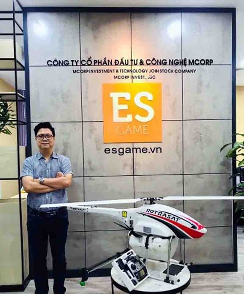 Aviones fumigadores no tripulados, una innovadora solución para la producción agrícola de Vietnam - ảnh 4