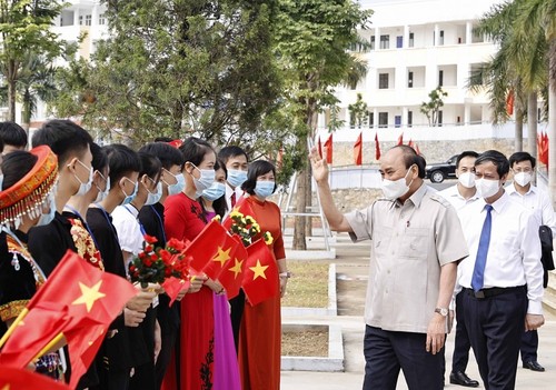 Presidente vietnamita orienta el desarrollo de la provincia de Yen Bai - ảnh 1