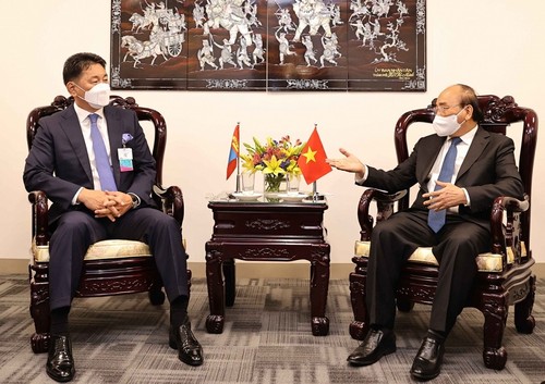 El presidente vietnamita se reúne con líderes de otros países para fortalecer la cooperación - ảnh 1