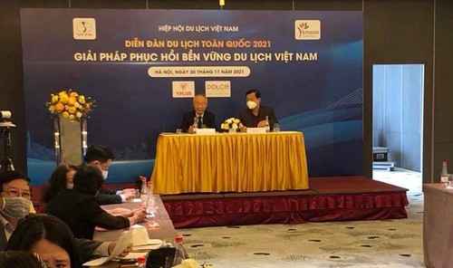 Continúan los esfuerzos por recuperar el turismo en Vietnam - ảnh 1