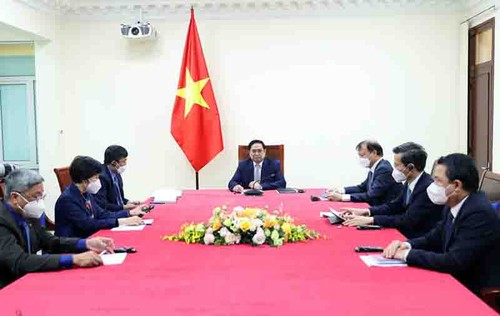 Consolidan la cooperación Vietnam-Alemania en materia de producción y comercio - ảnh 1
