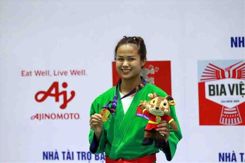 La atleta de Kurash To Thi Trang y su camino hacia la gloria en su carrera profesional - ảnh 1