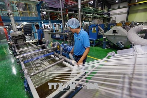 Empresas de Inversión Extranjera Directa buscan recuperar sus operaciones en Vietnam - ảnh 1