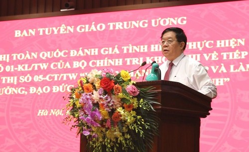 Buró Político del PCV evalúa seguimiento del legado ideológico del presidente Ho Chi Minh - ảnh 1