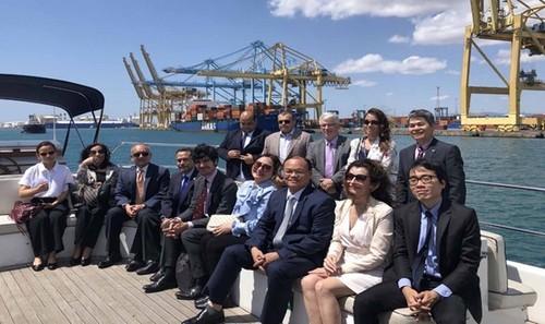 Vietnam y España impulsan la cooperación portuaria - ảnh 1